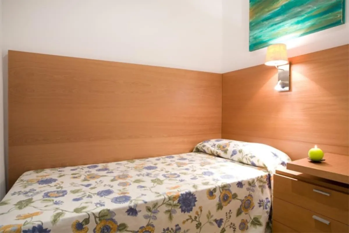 Three Bedrooms Bright Apartment Center 바르셀로나 0*,